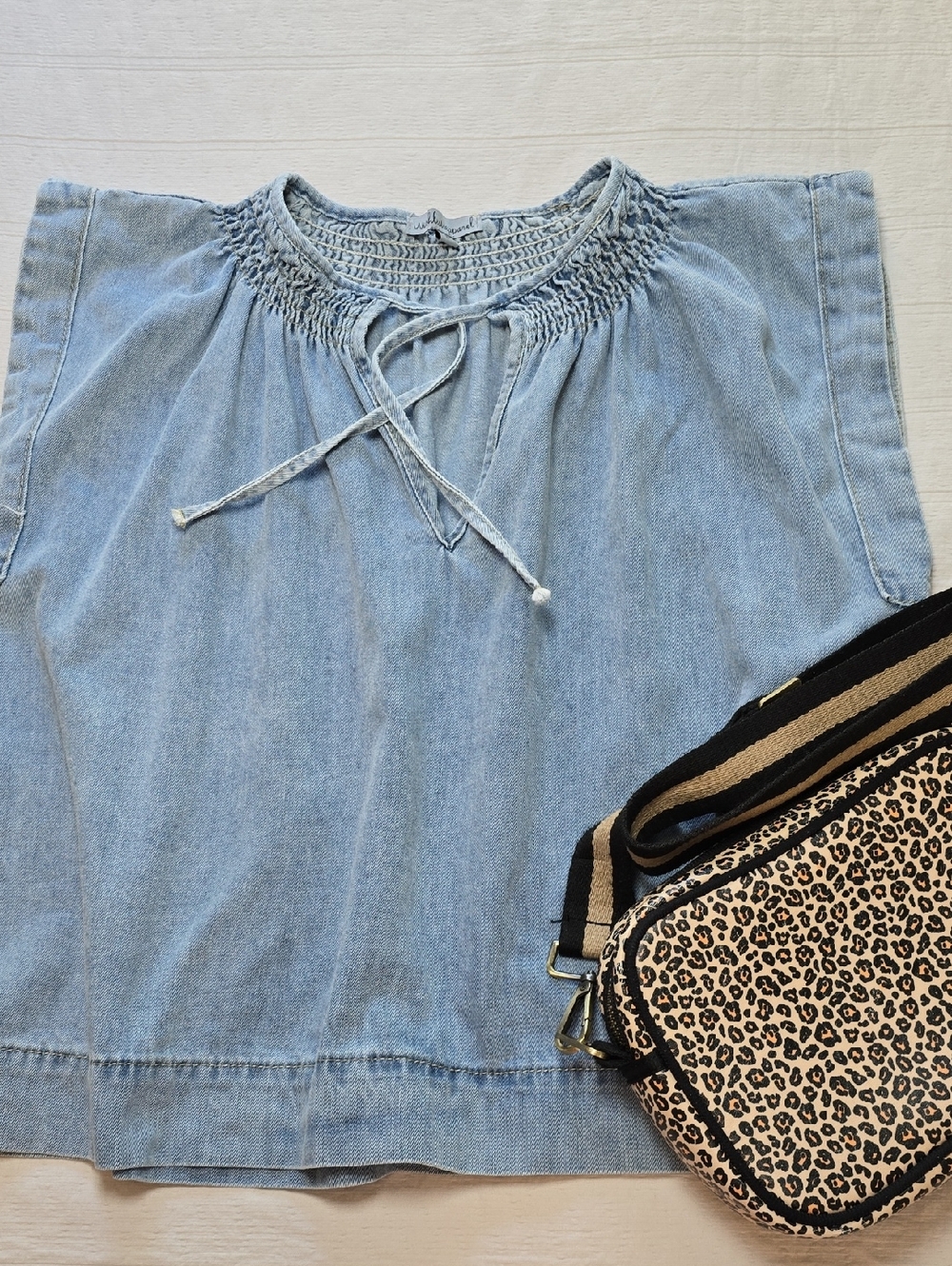 Wishlist Apparel Light Wash Denim Smocked Neck Top Women's Size Small
